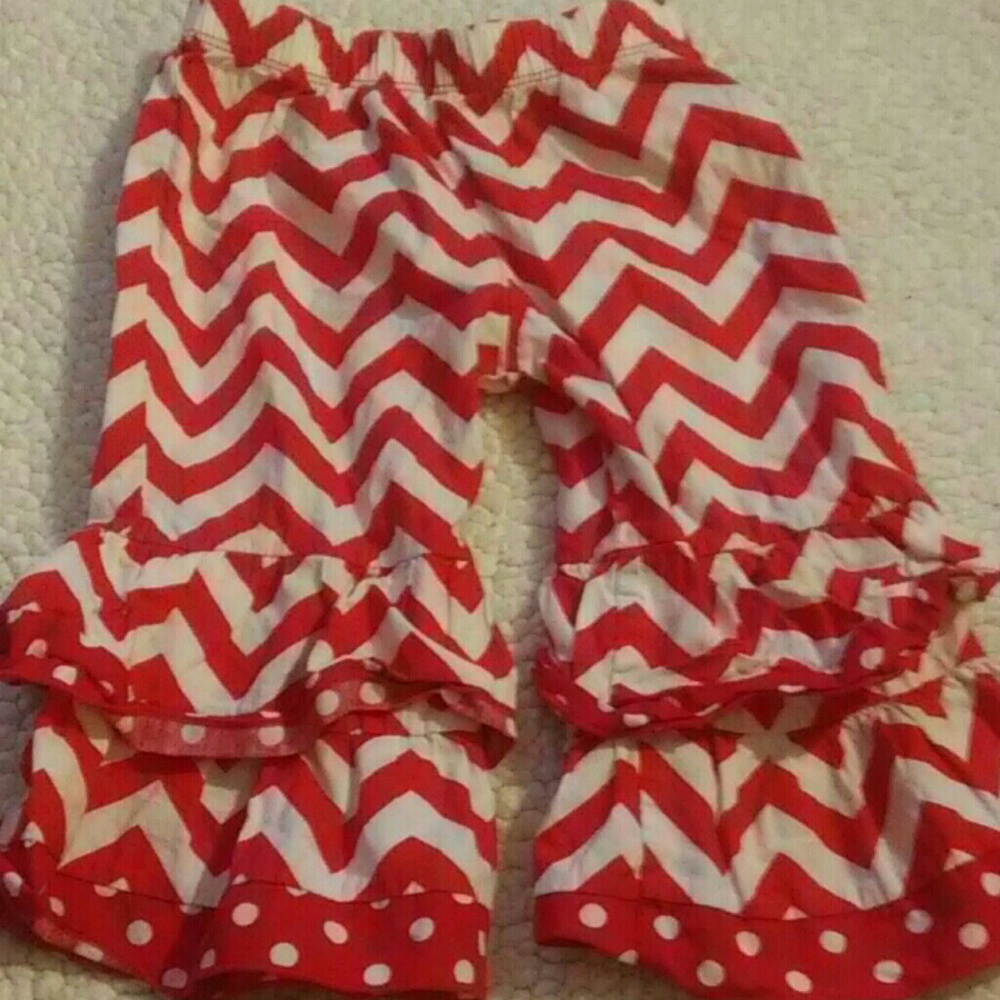 Girl's ruffled pants
